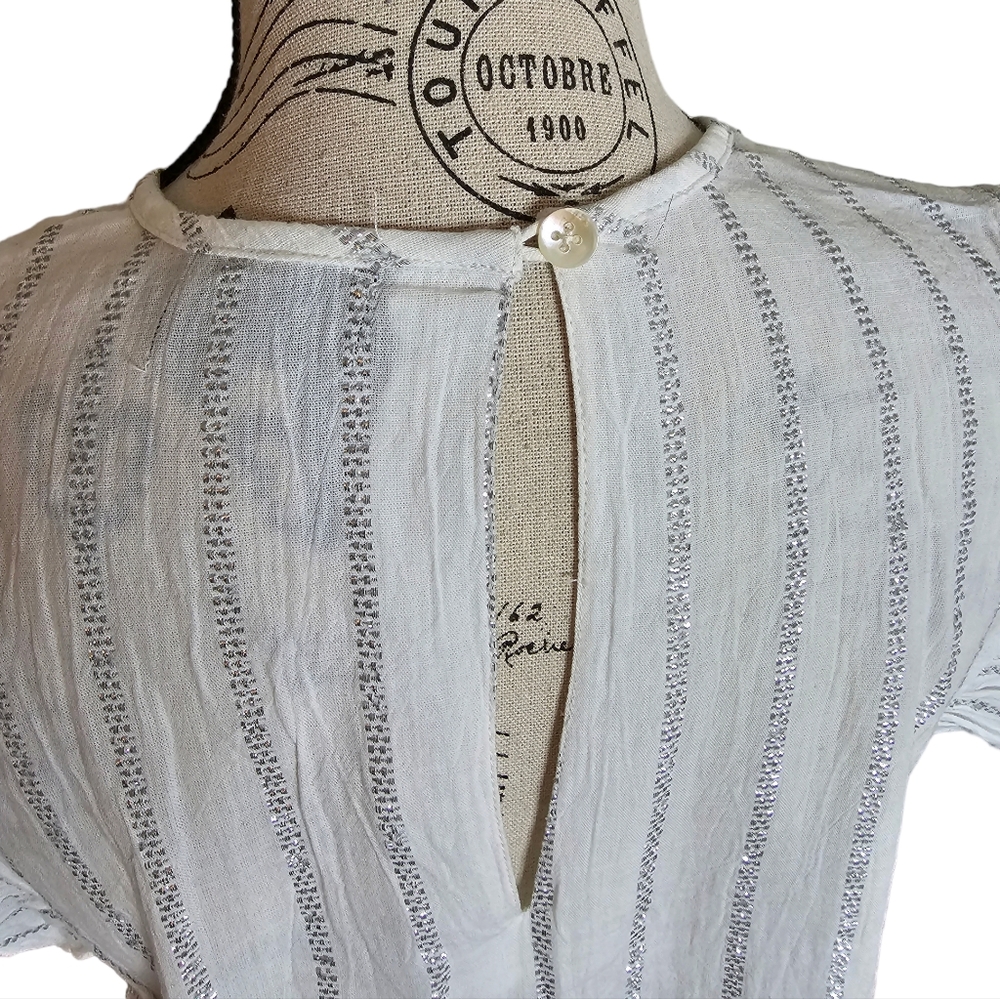 KINDLE Embroidered Top Size Large - Picture 9 of 13